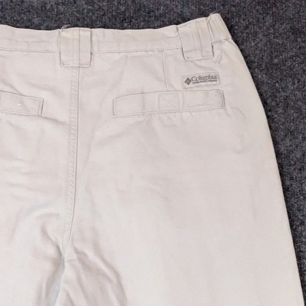 Columbia Mens 32 Tan Cotton Canvas Cargo Shorts Hiking Utility Outdoor 9 Inseam